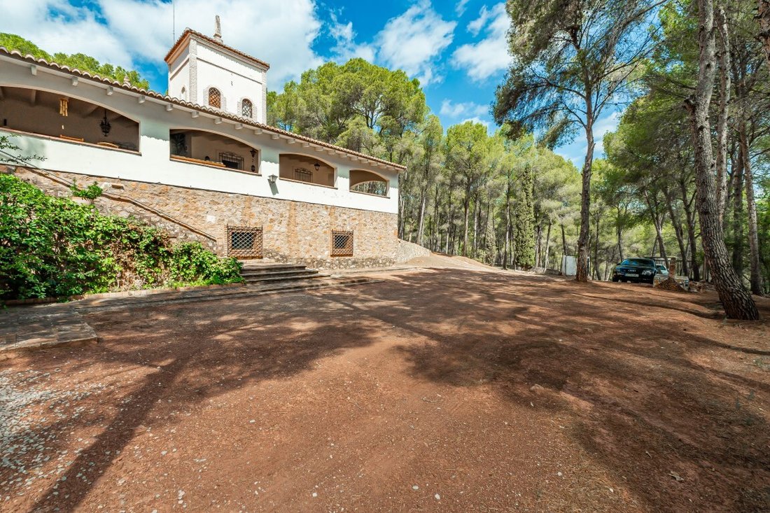 Finca in Naquera / Naquera, Valencian Community, Spain 4 - 18363151