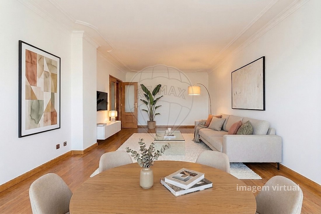 Apartment in Carcavelos e Parede, Lisbon, Portugal 1 - 18367275