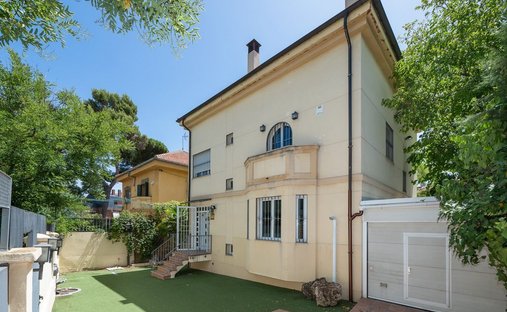 Chalet in Chamartín, Madrid, Spain 1
