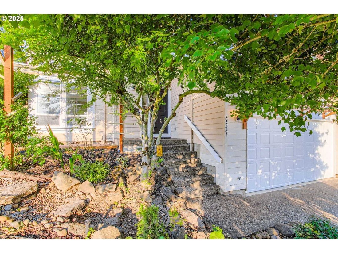 House in Sherwood, Oregon, United States 4 - 18365174