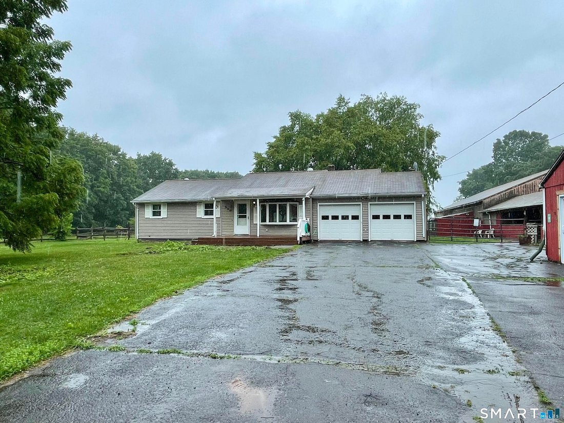 House in Wallingford, Connecticut, United States 5 - 18284394