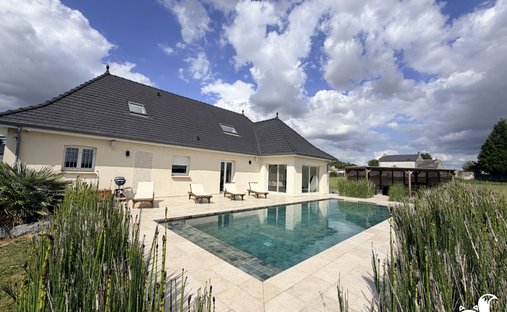 House in Avesnes-les-Aubert, Hauts-de-France, France 1
