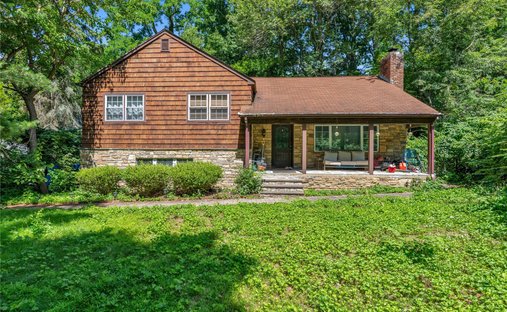 House in Sea Cliff, New York, United States 1
