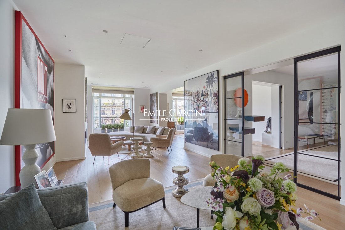Apartment in Porte Dauphine, Paris 16e Arrondissement, Paris 3 - 18361552
