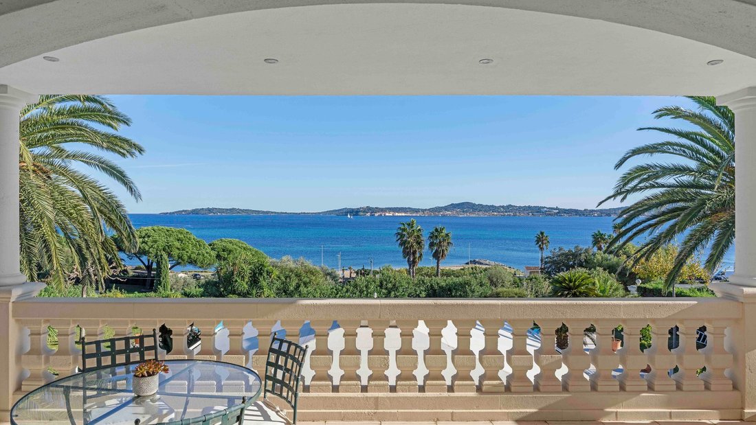 House in Grimaud, Provence-Alpes-Côte d'Azur, France 2 - 16559298