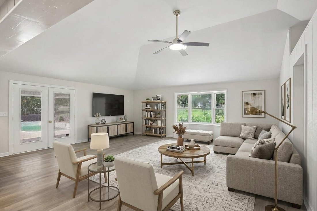 House in Chapmansboro, Tennessee, United States 4 - 18365802