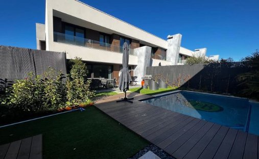 Chalet in Boadilla del Monte, Comunidad de Madrid, Spain 1