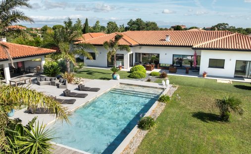 House in Gare, Perpignan, France 1