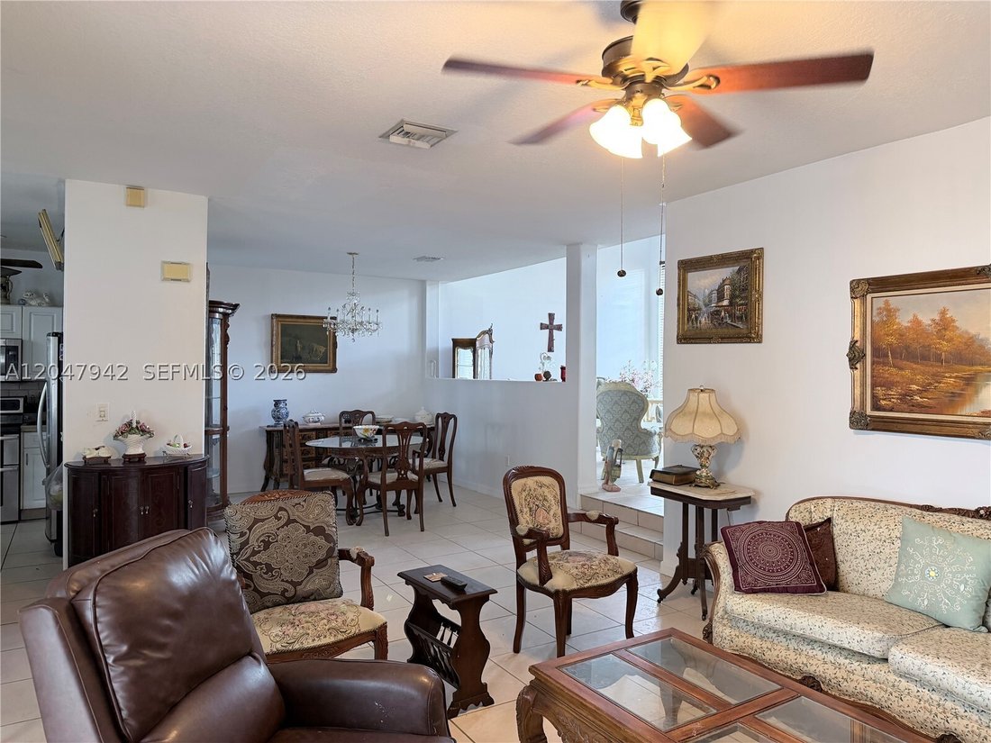 House in Doral, Florida, United States 4 - 18366121