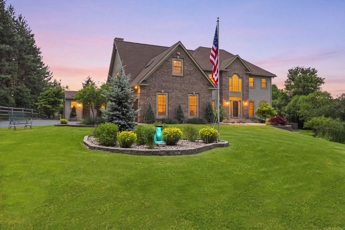 House in Victor, New York, United States 3 - 18364436