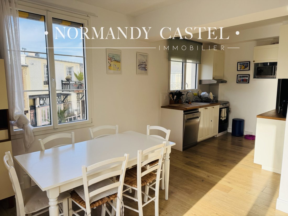 House in Trouville-sur-Mer, Normandy, France 4 - 16387669