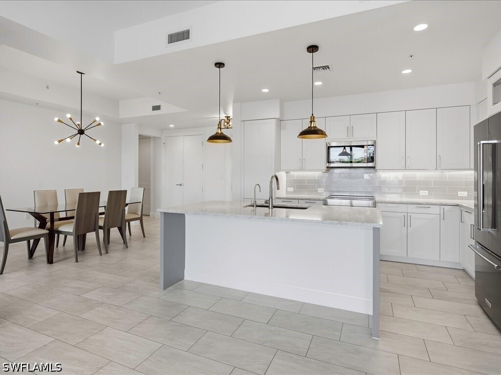 Condo in Naples, Florida, United States 5 - 18362322