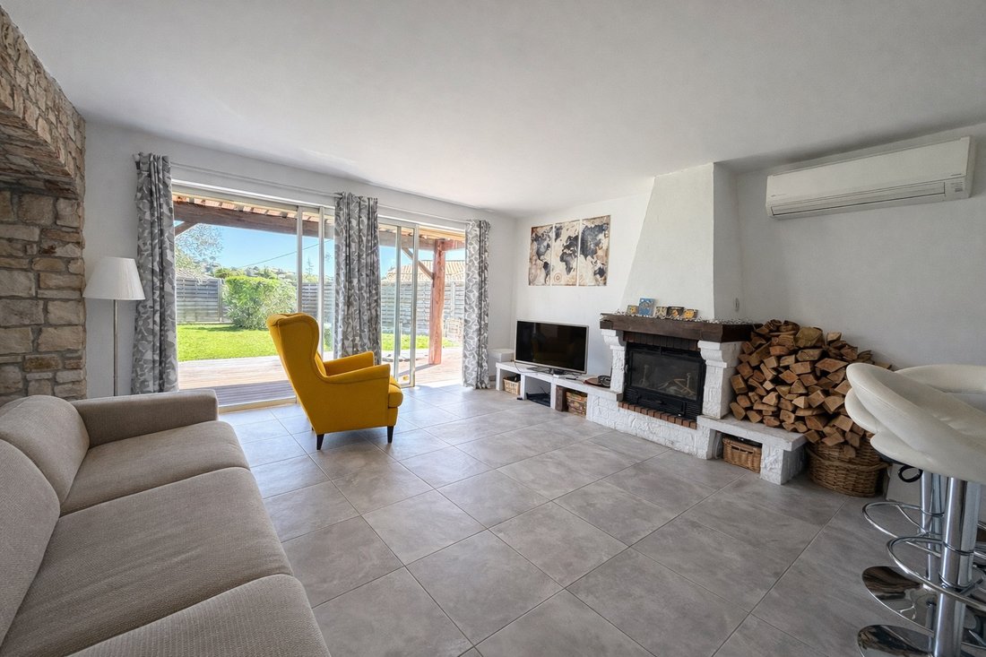 Villa à Centre du Village, La Colle-sur-Loup, France 3 - 17486944