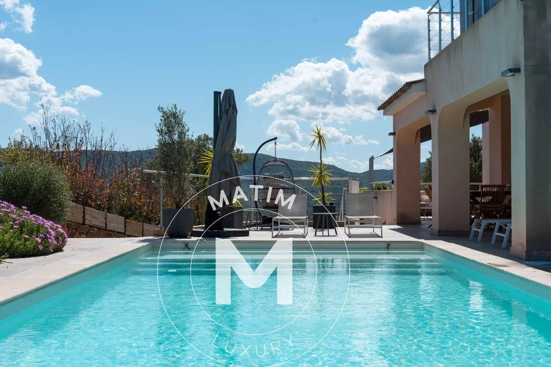 Villa in Sainte-Lucie-de-Porto-Vecchio, Corsica, France 2 - 18364142