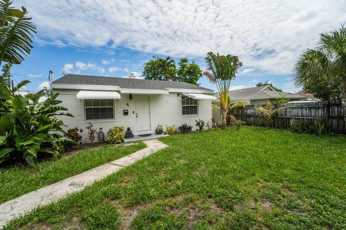 House in West Palm Beach, Florida, United States 3 - 18362421