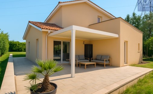 House in Dardilly, Auvergne-Rhône-Alpes, France 1