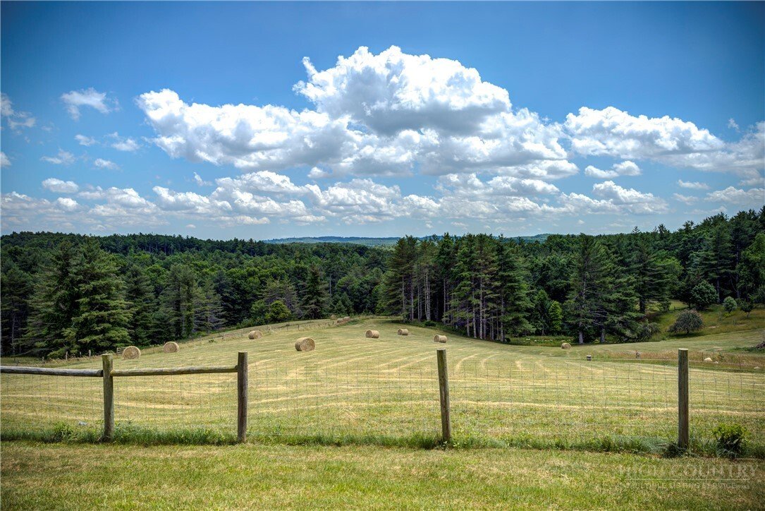 House in Glade Valley, North Carolina, United States 4 - 18361775