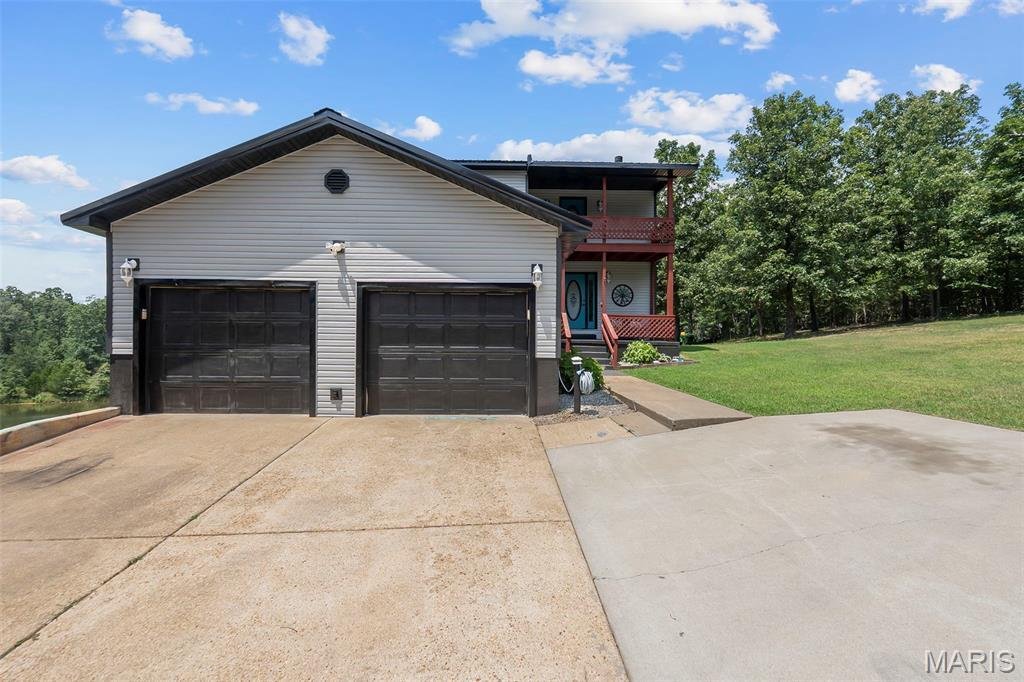 House in Poplar Bluff, Missouri, United States 5 - 18366092