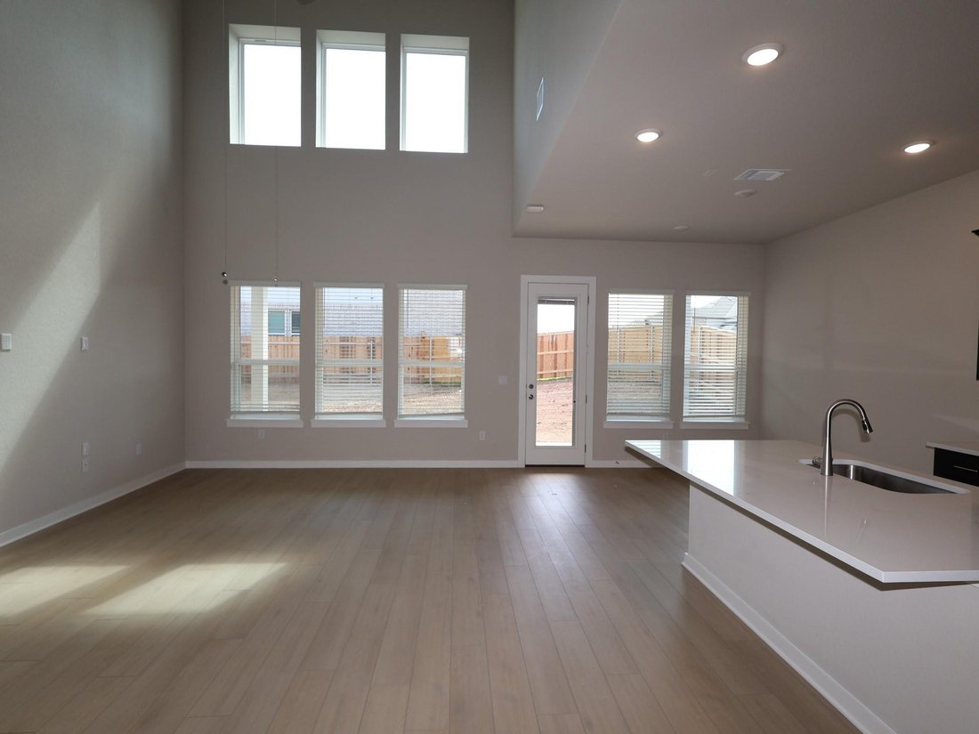 House in Leander, Texas, United States 2 - 17925995