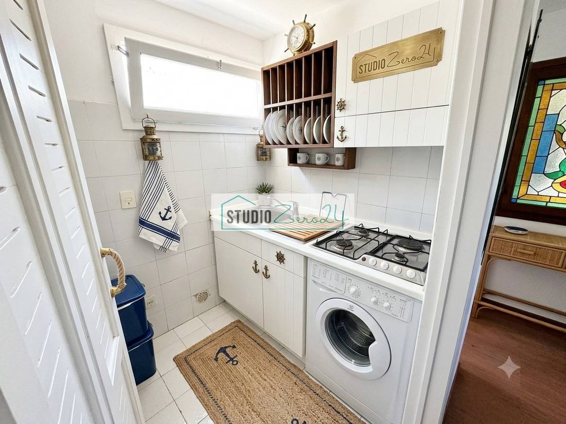 Apartment in Vittoria Apuana, Forte dei Marmi, Tuscany 3 - 18369485