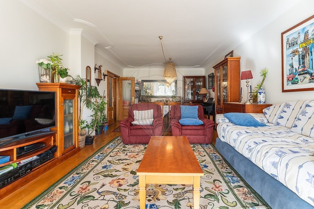 Apartment in Carcavelos e Parede, Lisbon, Portugal 2 - 18367275