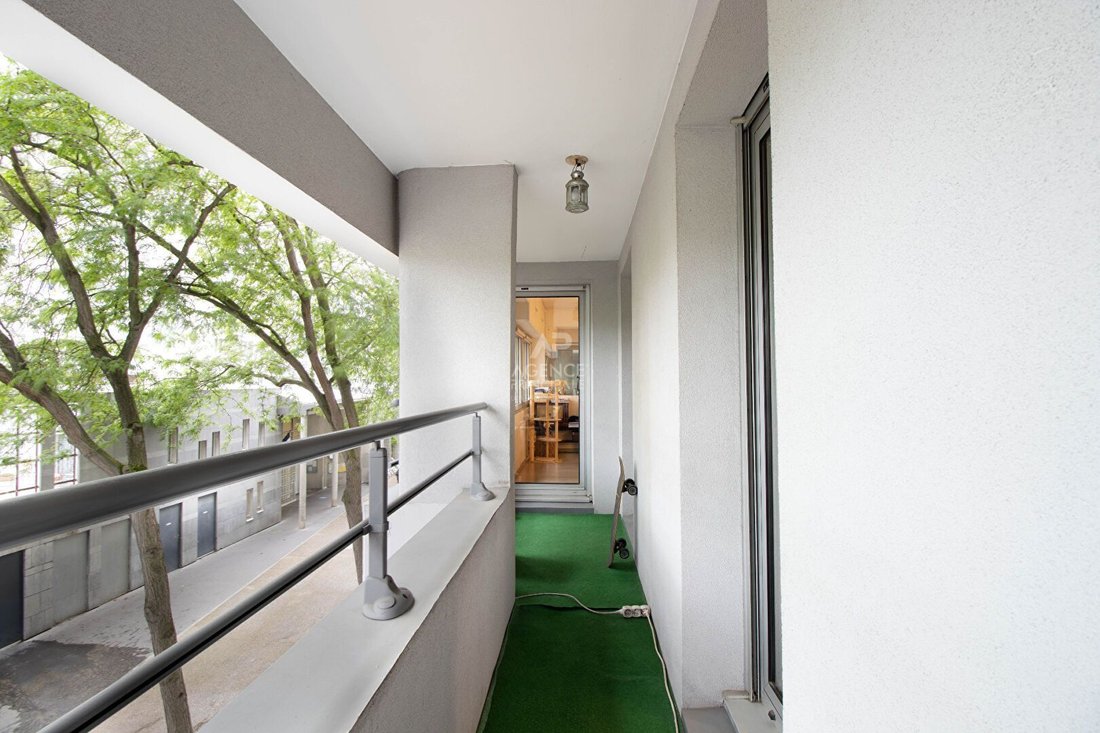 Apartment in Clignancourt-Jules Joffrin, Paris 18e Arrondissement, Paris 2 - 18366085