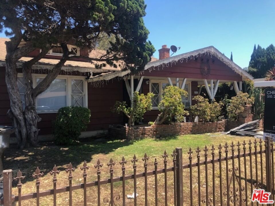 Inglewood, California, United States 2 - 18364880