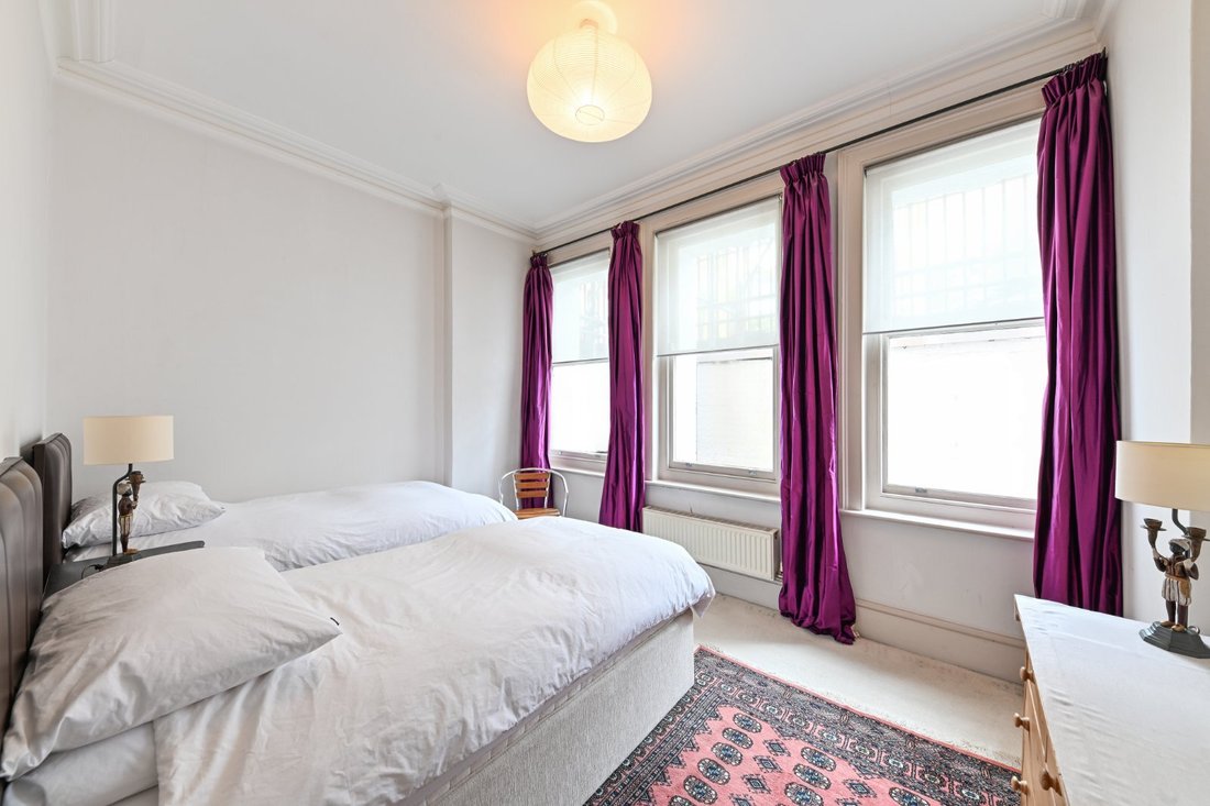 Apartment in South Kensington, Kensington And Chelsea, England 4 - 18362347