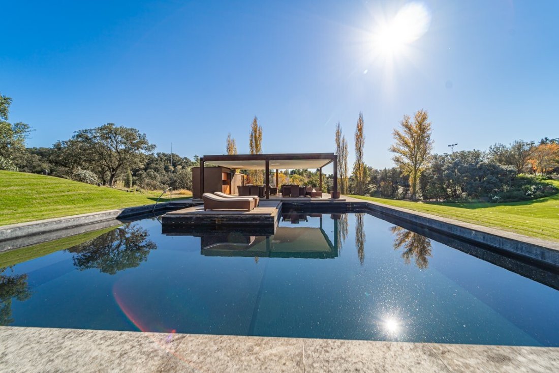 Villa in Las Rozas de Madrid, Comunidad de Madrid, Spain 3 - 18363621