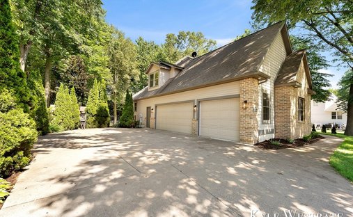 House in Norton Shores, Michigan, United States 1