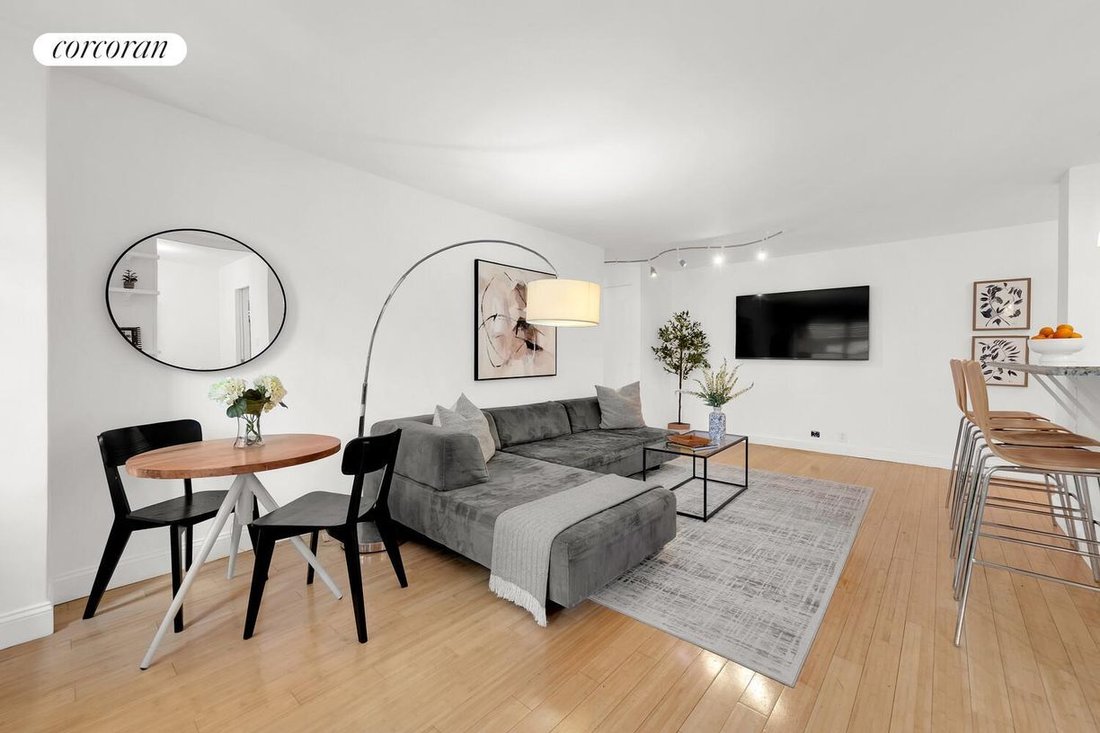 Co Op in New York, New York, United States 4 - 18364368