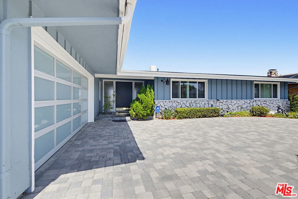 House in Los Angeles, California, United States 3 - 18364939