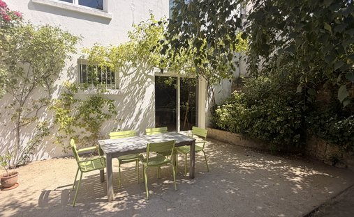 House in Ouest Péri-Centre Ville, Vannes, France 1