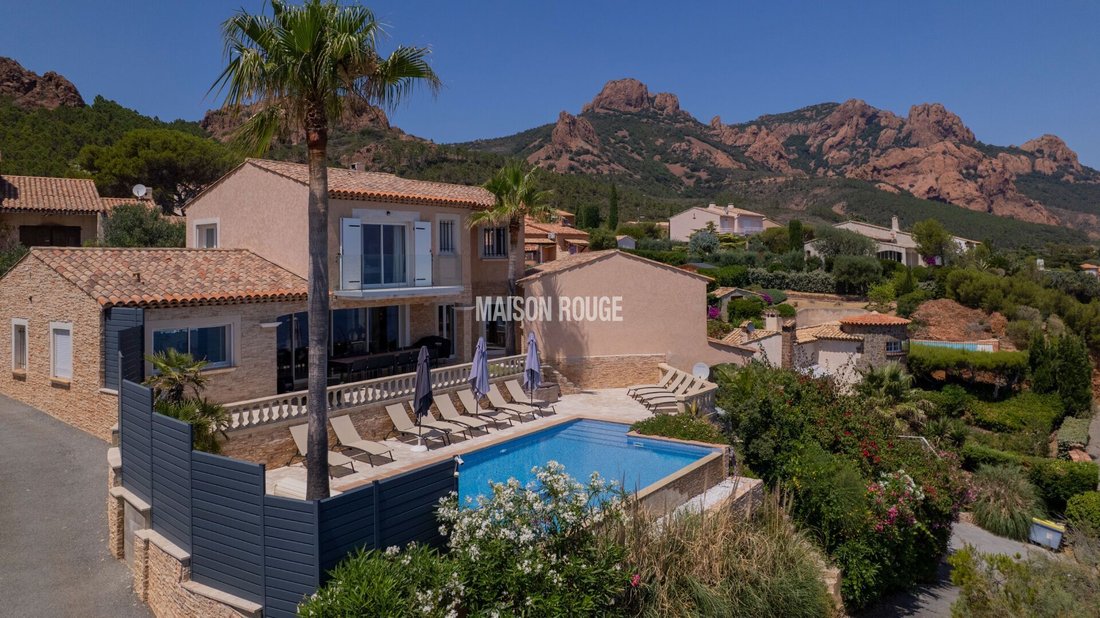 House in Le Dramont-Agay-Anthéor-Le Trayas, Saint-Raphaël, France 5 - 18362846