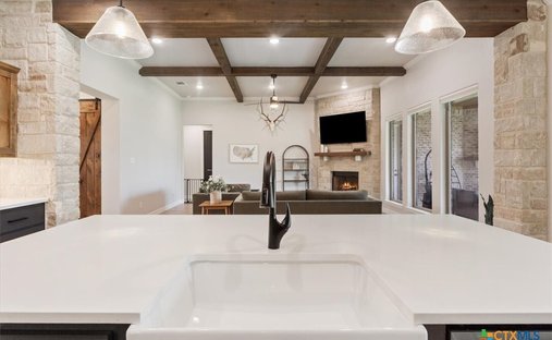 House in Nolanville, Texas, United States 1