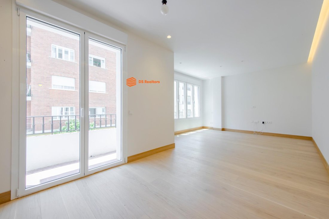 Apartment in Barrio Salamanca, Madrid, Spain 2 - 18363237