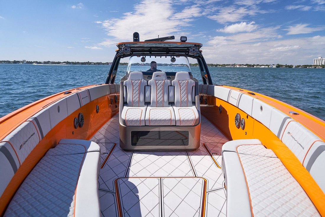 Motor Yacht in France 3 - 18364010