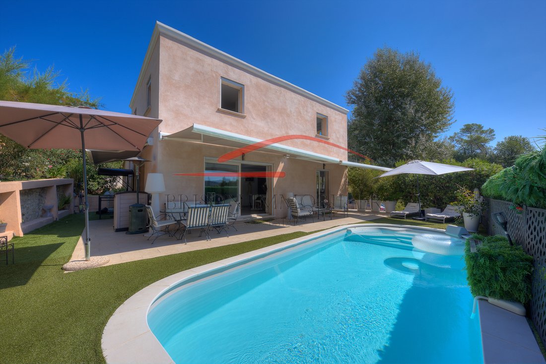 Villa in Centre du Village, La Colle-sur-Loup, France 3 - 18009502