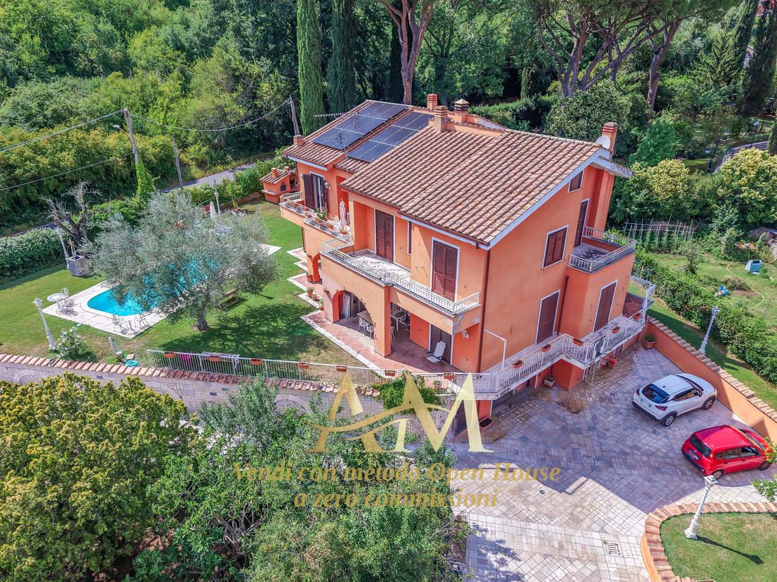 House in Historic Center, Tivoli, Lazio 1 - 18361912