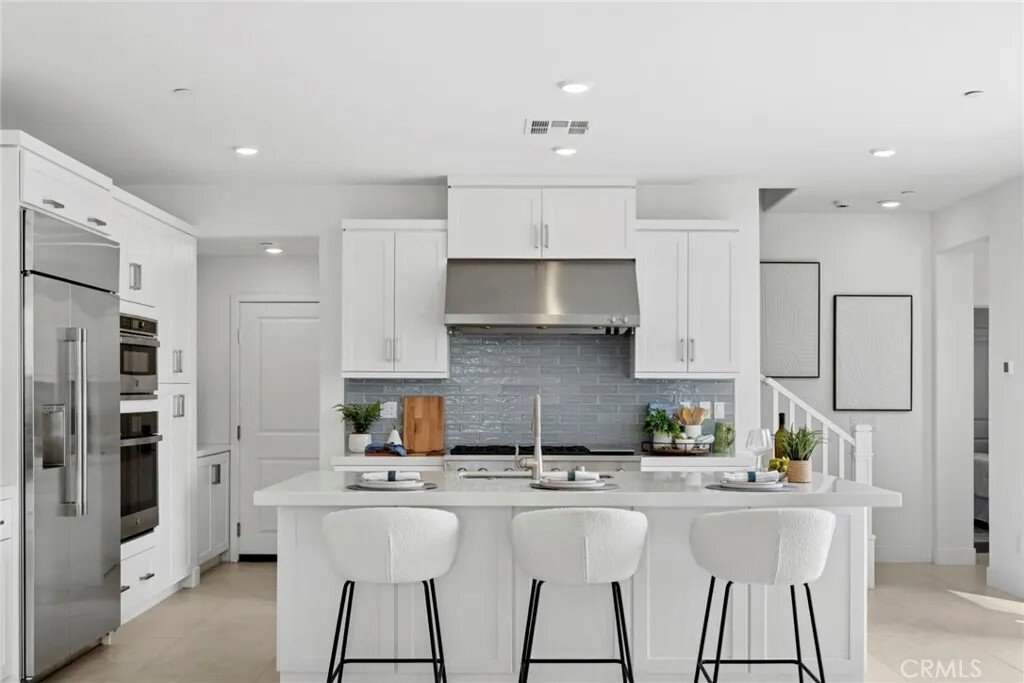 Condo in Irvine, California, United States 5 - 18366219