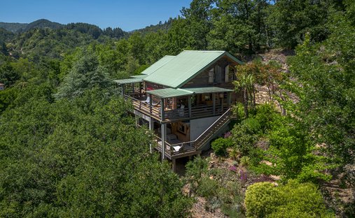 Villa a Beauvène, Auvergne-Rodano-Alpi, Francia 1