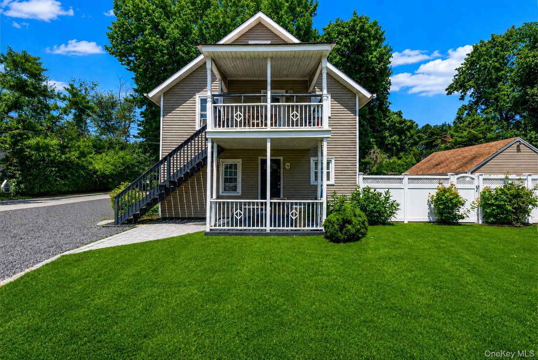 Old Brookville, New York, United States 2 - 18366968