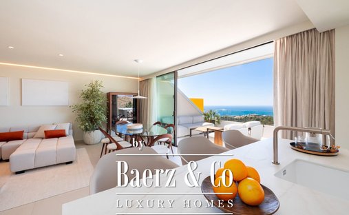Penthouse in Fuengirola, Andalusia, Spain 1