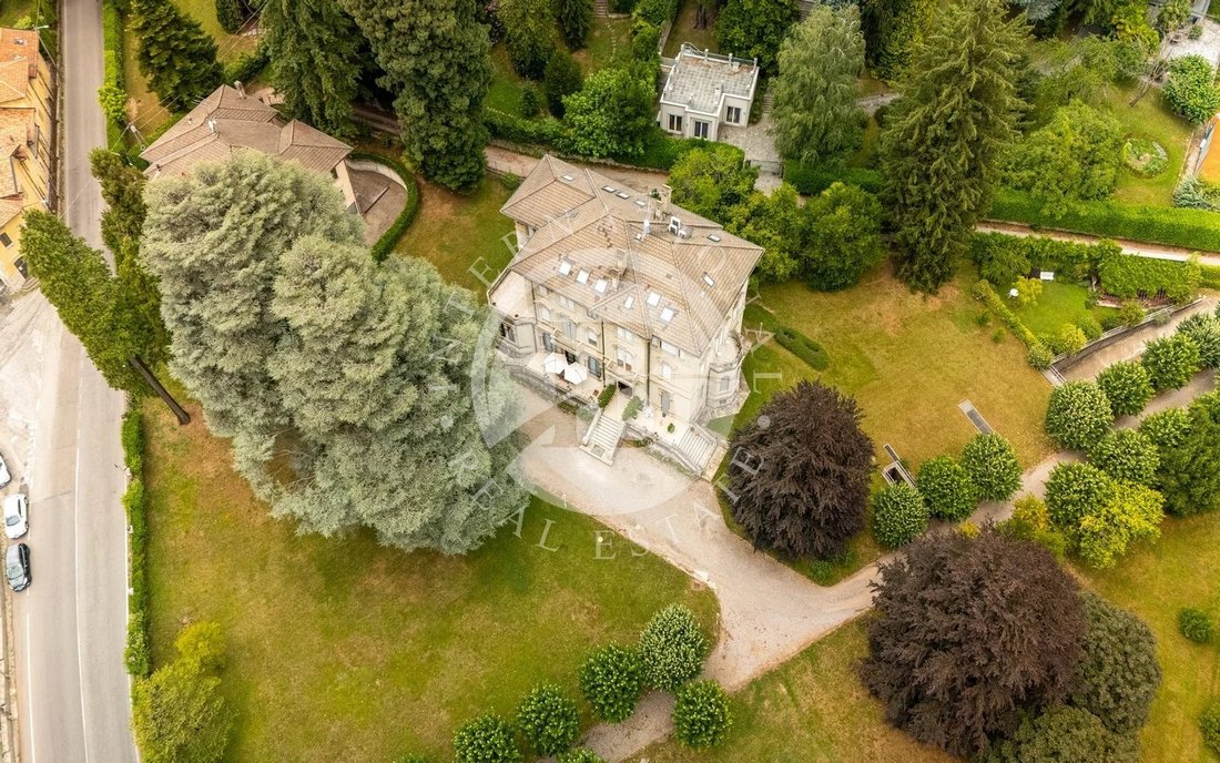 Villa in Velate - Sant'Ambrogio, Varese, Lombardy 3 - 18361976