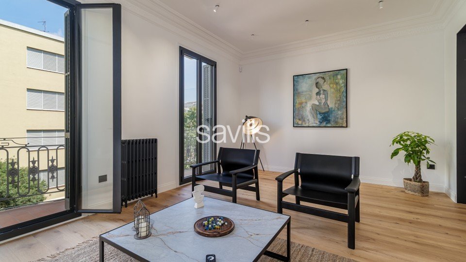 Appartement en Eixample, Barcelone, Espagne 3 - 18129376