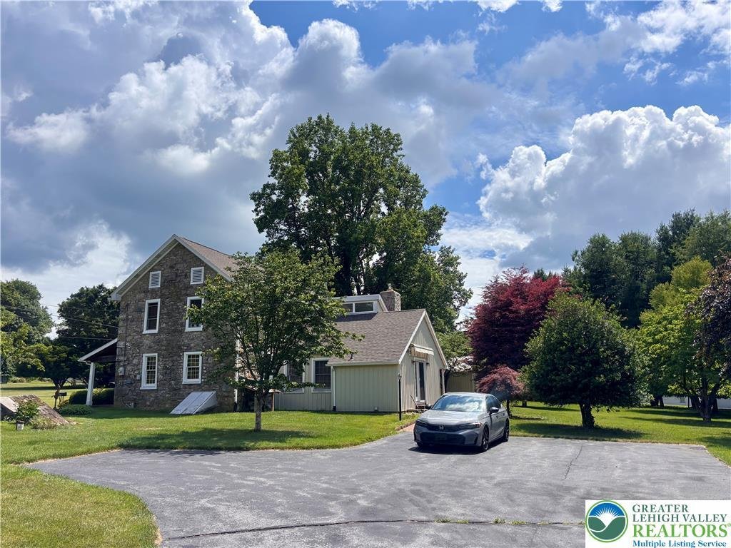 House in Hellertown, Pennsylvania, United States 5 - 18369450