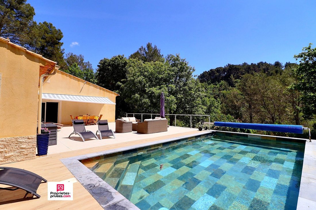 Villa in Évenos, Provence-Alpes-Côte d'Azur, France 1 - 18367968