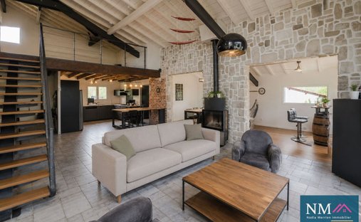House in Saint-Pierre-d'Irube, Nouvelle-Aquitaine, France 1