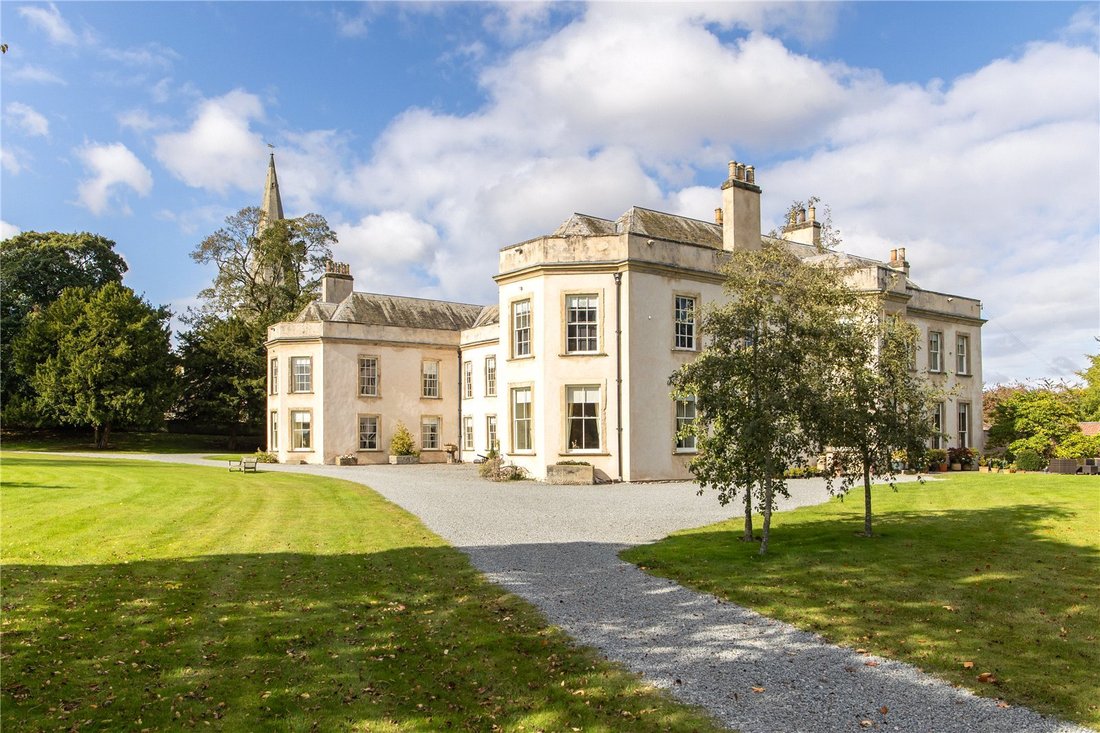 House in Womersley, England 5 - 18362393