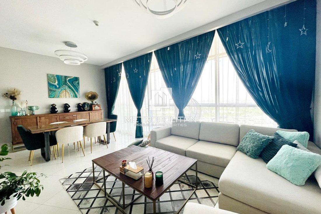 Apartment in Damac Hills, Dubai, United Arab Emirates 3 - 18362946